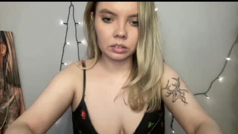 Snapshot of polinajones chatting on 15, 12, 2024 PolinaJones online show from 15, 12, 2024