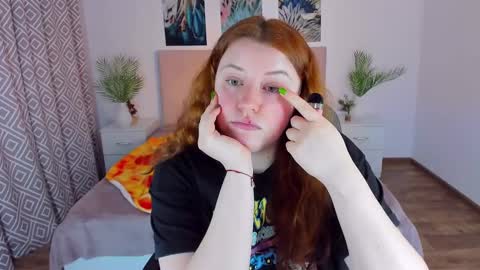 Snapshot of polinasallivan chatting on 13, 1, 2025 Polina online show from 13, 1, 2025