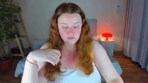 Snapshot of polinasallivan chatting on 22, 9, 2025 Polina online show from 22, 9, 2025