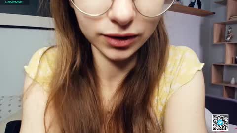 Polly online show from 17, 10, 2025