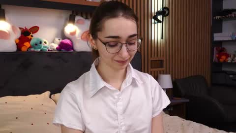 Polly online show from 24, 3, 2026