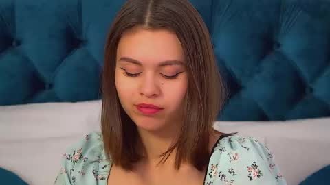 Polly online show from 19, 11, 2025