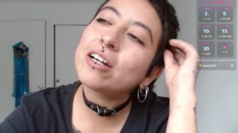 Poly online show from 25, 2, 2025