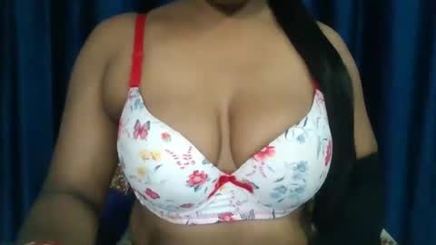 poojalady online show from 2, 10, 2025