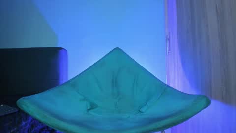 Snapshot of pool_baker_ chatting on 22, 2, 2025 johnatan online show from 22, 2, 2025