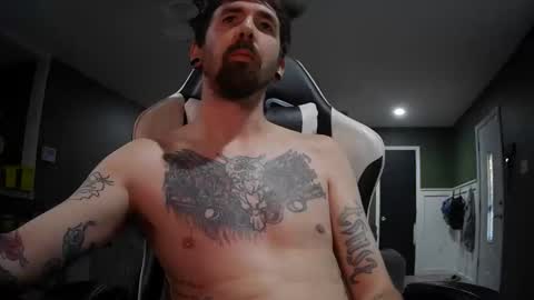 Snapshot of pooledeznuts chatting on 8, 11, 2025 pooledeznuts online show from 8, 11, 2025