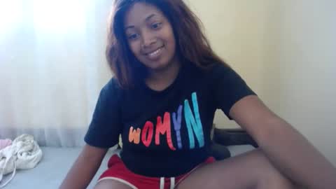 Snapshot of popetykely00 chatting on 10, 1, 2025 popetykely00 online show from 10, 1, 2025