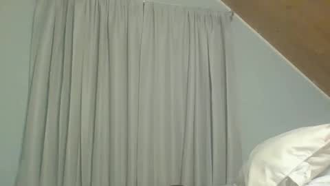 poppawheelie1234 online show from 14, 10, 2025