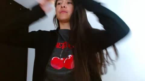 porcelainlux online show from 9, 2, 2026