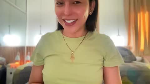 Snapshot of porndivasophia chatting on 21, 10, 2025 its SOPHIA online show from 21, 10, 2025