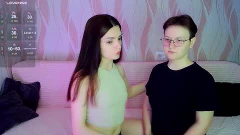 Snapshot of pornostendup chatting on 26, 10, 2025 Ana and Tati online show from 26, 10, 2025