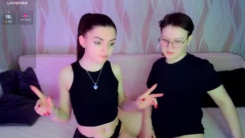 Ana and Tati online show from 5, 12, 2025