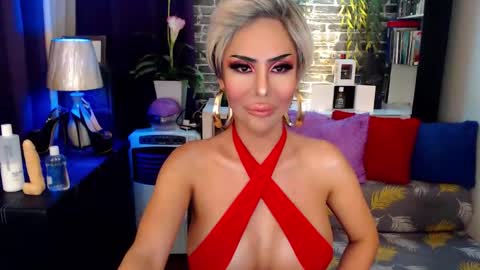 DivaGray online show from 3, 12, 2025