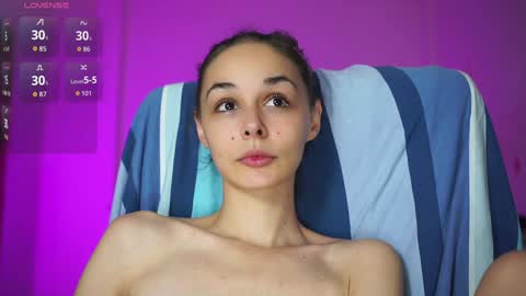 Snapshot of pornxxxcouple chatting on 17, 12, 2025 online show from 17, 12, 2025