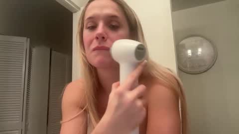 Portia Banks online show from 8, 3, 2026