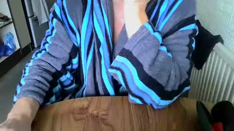 poshman65 online show from 8, 11, 2025