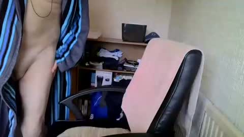 poshman65 online show from 18, 11, 2025