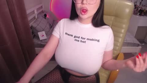 Snapshot of pr1ma chatting on 10, 3, 2025 Lina online show from 10, 3, 2025