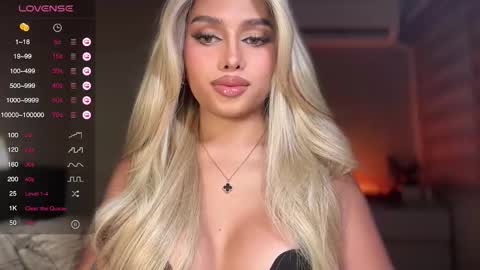 Oh my Amber online show from 4, 10, 2025