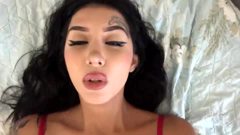 Snapshot of preciousmami chatting on 28, 9, 2025 preciousmami online show from 28, 9, 2025