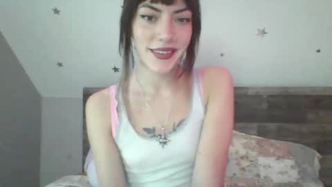 presentpatchouli online show from 6, 4, 2026