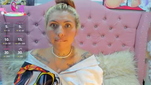 Snapshot of pretti__violet_ chatting on 24, 2, 2026 Pretti Violet online show from 24, 2, 2026