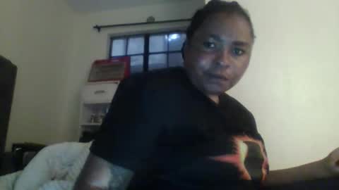Snapshot of pretty1_lioness chatting on 8, 4, 2026 pretty1_lioness online show from 8, 4, 2026