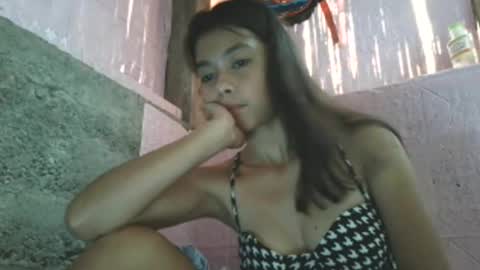 Snapshot of pretty_anna_20 chatting on 29, 10, 2025 pretty_anna_20 online show from 29, 10, 2025