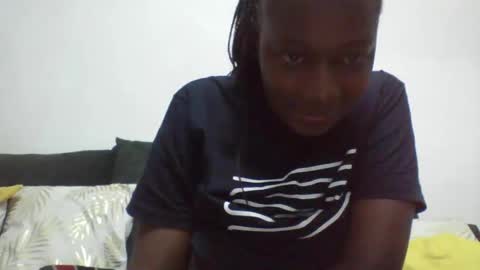 Snapshot of pretty_beib chatting on 16, 9, 2025 Karol online show from 16, 9, 2025