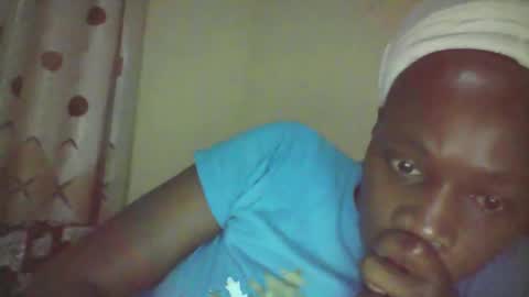 Snapshot of pretty_beib chatting on 14, 10, 2025 Karol online show from 14, 10, 2025