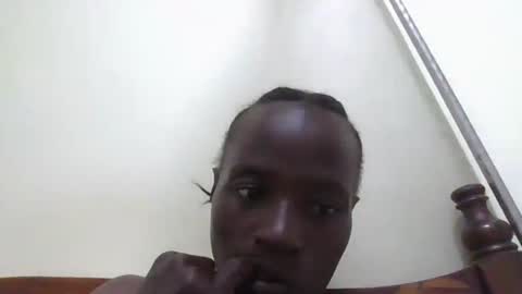 pretty_betty_ online show from 8, 2, 2025