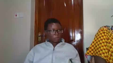 pretty_kemmy online show from 25, 9, 2025