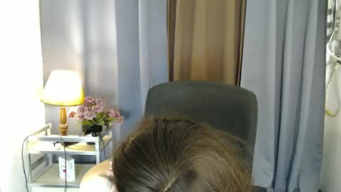 Snapshot of pretty_kimxxx chatting on 17, 2, 2025 Kim online show from 17, 2, 2025