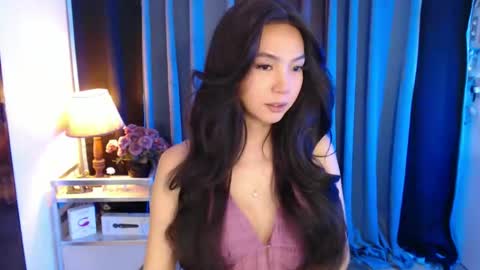 Snapshot of pretty_kimxxx chatting on 9, 9, 2025 Kim online show from 9, 9, 2025