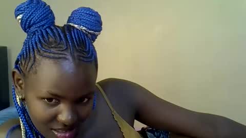 pretty_liny online show from 23, 9, 2025