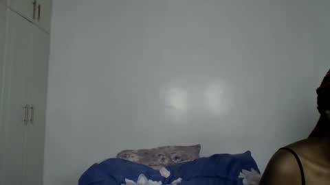 pretty luv1 online show from 10, 1, 2026