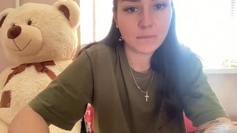 Snapshot of pretty_regina333 chatting on 24, 2, 2025 Regina online show from 24, 2, 2025