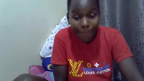 pretty_sheanna online show from 18, 10, 2025