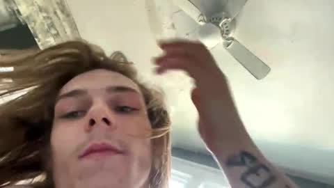 pretty_tootsie online show from 24, 3, 2026