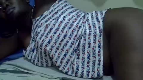 prettybooty1 online show from 28, 2, 2025