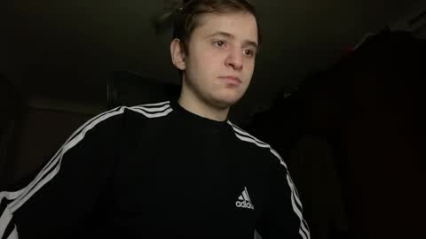 Snapshot of prettyboyhot01 chatting on 6, 12, 2024 prettyboyhot01 online show from 6, 12, 2024