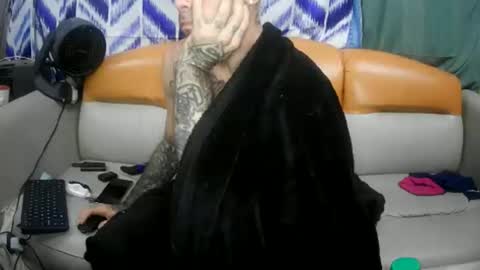 Prettyslangin69 FYPM online show from 5, 12, 2025