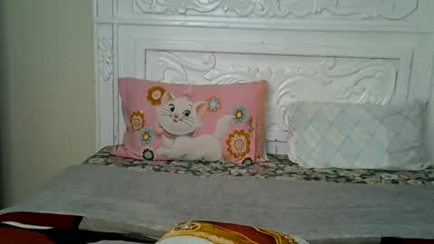 Snapshot of prettybunnny chatting on 17, 10, 2025 Bunny online show from 17, 10, 2025