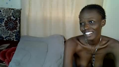 Snapshot of prettybunnny chatting on 18, 11, 2025 Bunny online show from 18, 11, 2025