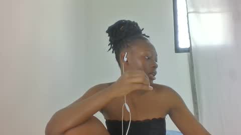 prettydollk_dons online show from 31, 3, 2026