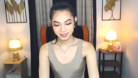 prettyhothugecock online show from 18, 1, 2025