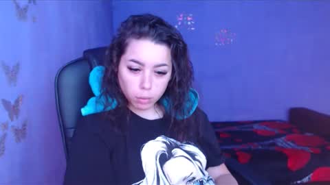 prettyjulliette online show from 19, 12, 2024