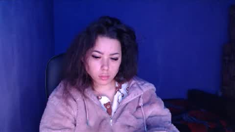 prettyjulliette online show from 30, 12, 2024