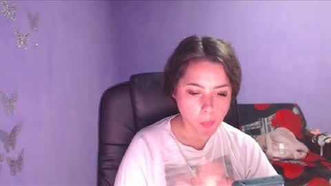 prettyjulliette online show from 8, 1, 2025
