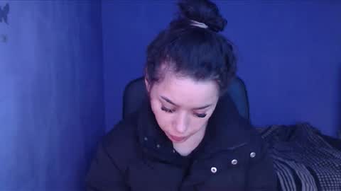 prettyjulliette online show from 19, 1, 2025